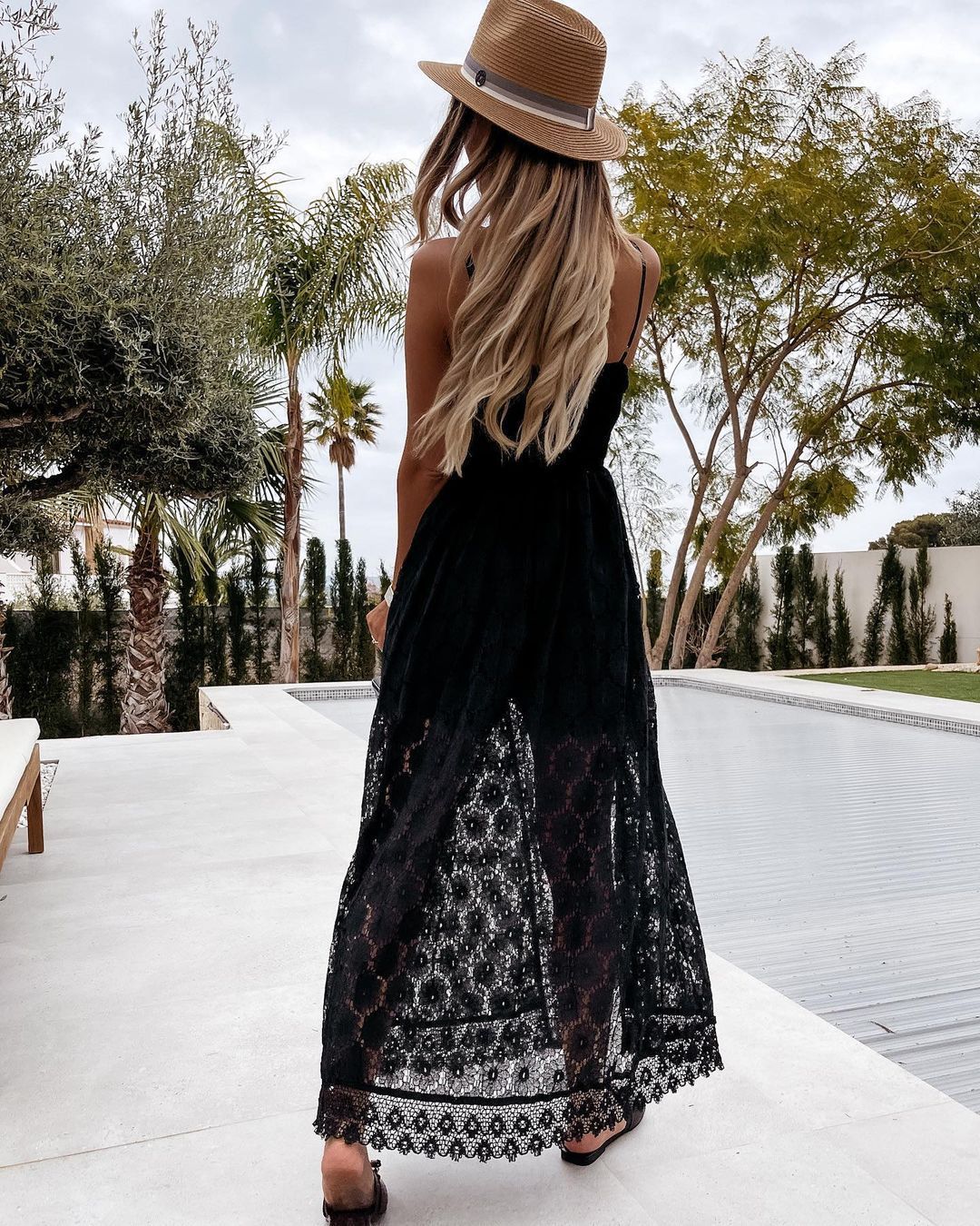 VALENCIA™ – Elegancja w Ruchu